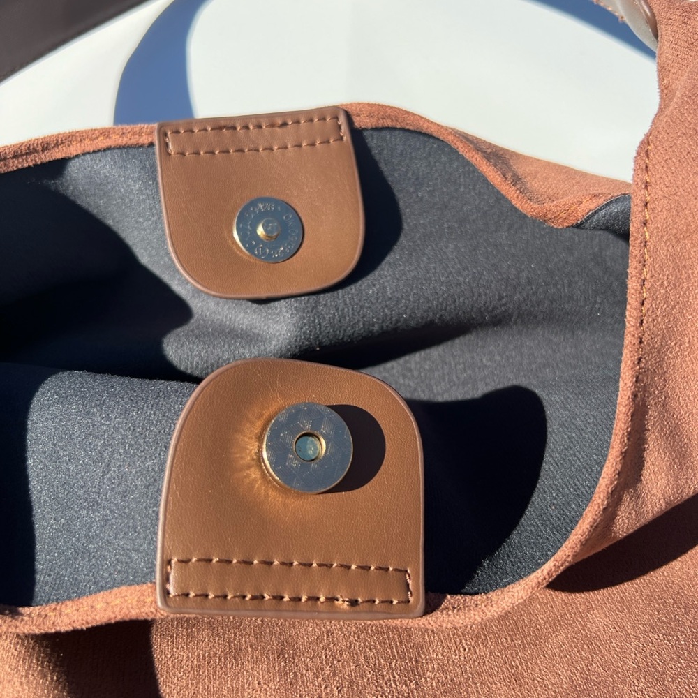 Women's Brown Suede & Leather Shoulder Bag make up bag includes - Picture 4 of 5